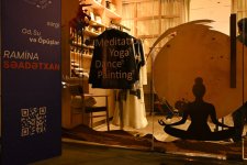 В арт-центре Nine Senses открылась персональная выставка Рамины Саадатхан «Огонь, Вода и Поцелуи» (ФОТО)