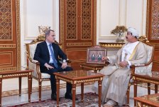 Джейхун Байрамов обсудил с министром Королевства Оман региональную ситуацию (ФОТО)