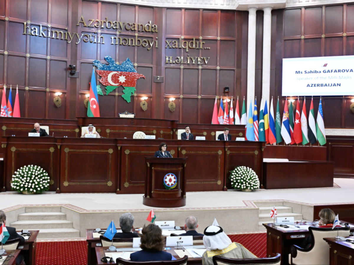 В Милли Меджлисе состоялась международная парламентская конференция (Обновлено)