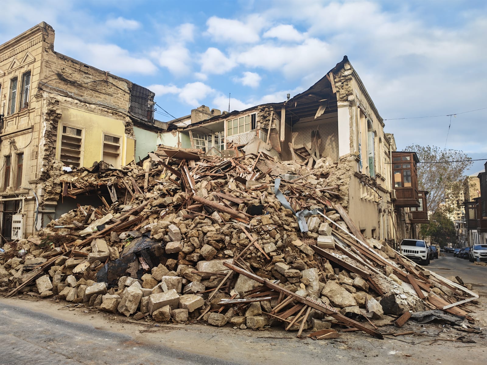 В Баку сохранят 73 исторических памятника и более 50 зданий на территории "Советской"