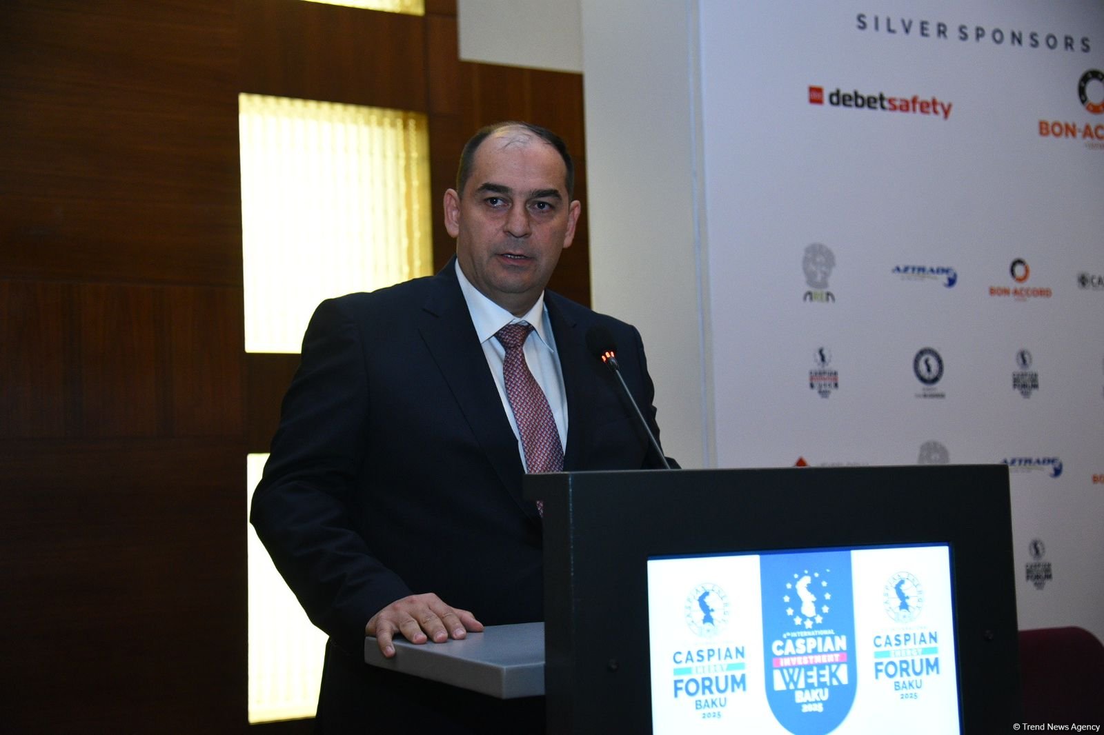 ЕБРР поддерживает Азербайджан в разработке дорожной карты по водородной энергетике - Джавид Абдуллаев