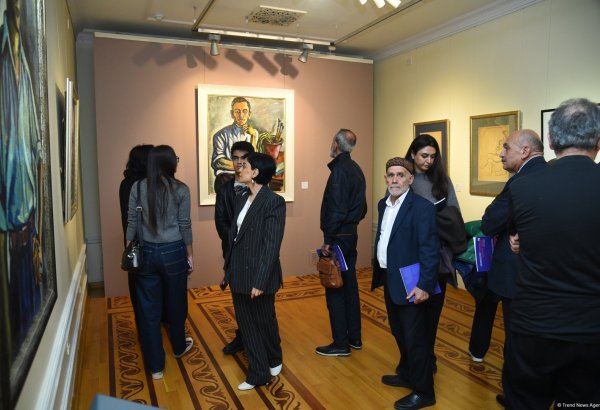 Незаконченная жизнь Тофига Джавадова - в зеркале искусства Fly to Baku. Art Weekend. Sense the Future NOW (ФОТО)