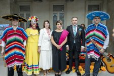 В Баку весело отметили мексиканский праздник "День мертвых" (ФОТО)