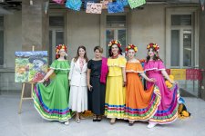 В Баку весело отметили мексиканский праздник "День мертвых" (ФОТО)