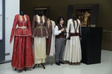 Актуальные проблемы азербайджанского исторического оружиеведения (ФОТО)