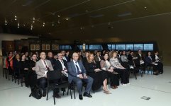 Актуальные проблемы азербайджанского исторического оружиеведения (ФОТО)