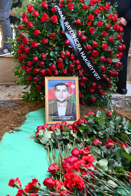 Захоронены останки шехида Первой Карабахской войны Эльчина Гулиева