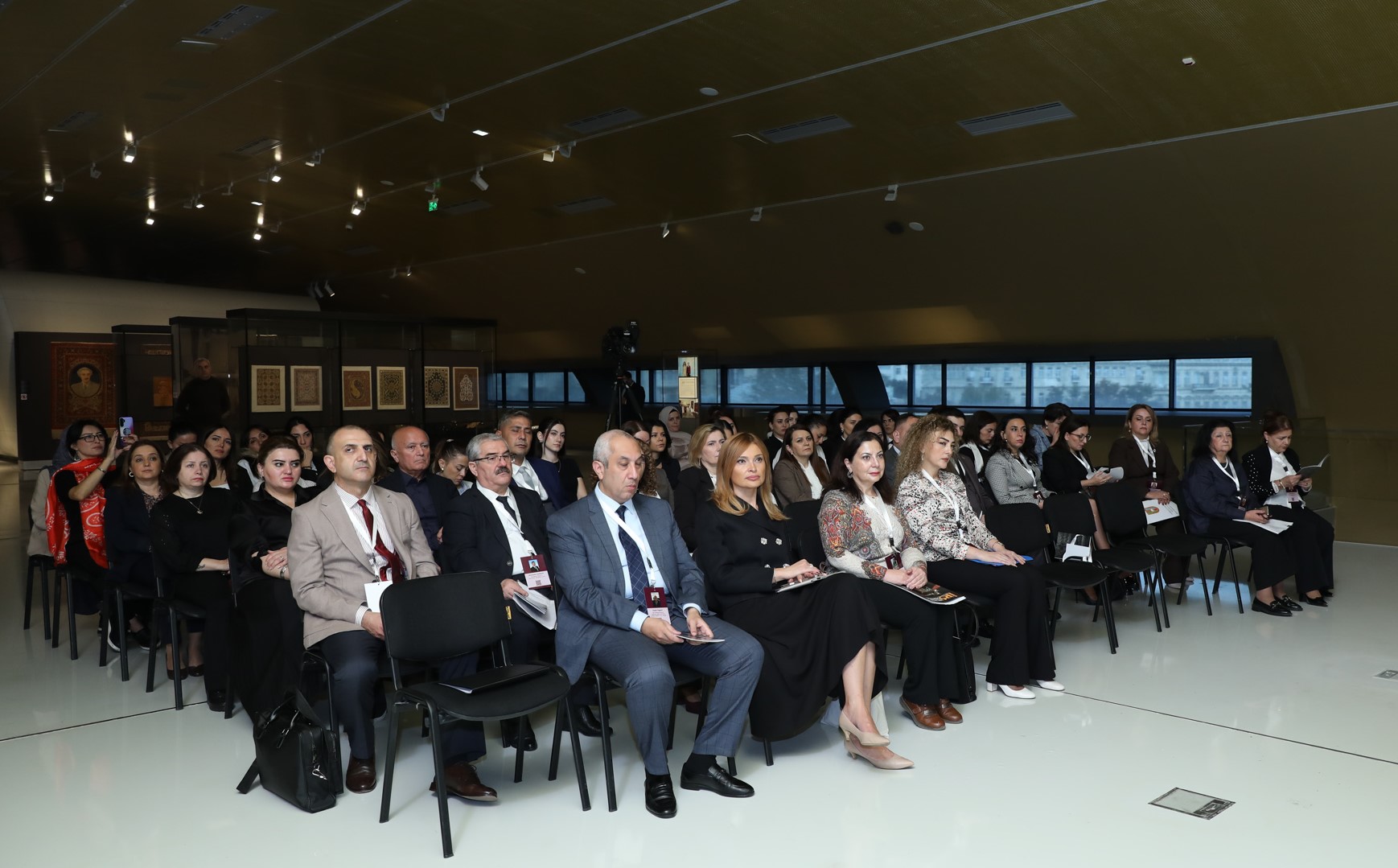 Актуальные проблемы азербайджанского исторического оружиеведения (ФОТО)