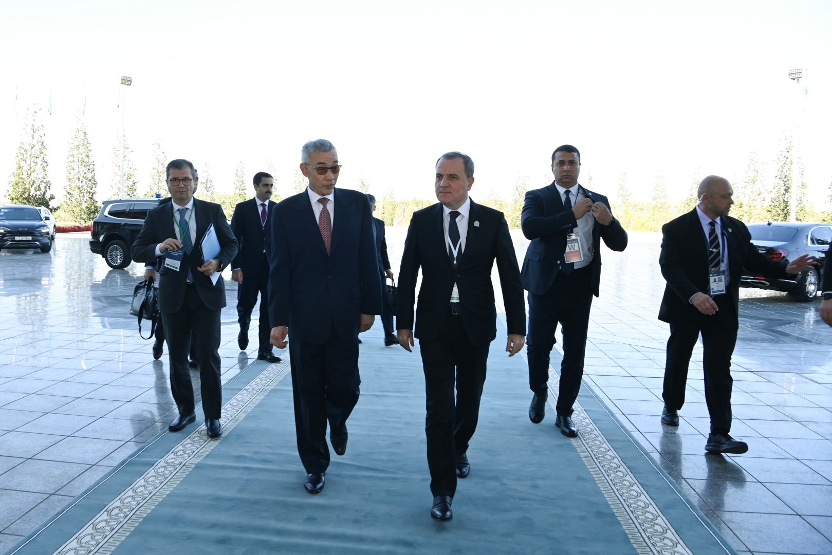 Джейхун Байрамов принимает участие в открытии 43-й сессии Генеральной конференции ЮНЕСКО (ФОТО)