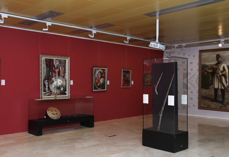 Оружие справедливости побеждает зло – в Баку открылась интересная экспозиция в честь Победы (ФОТО)