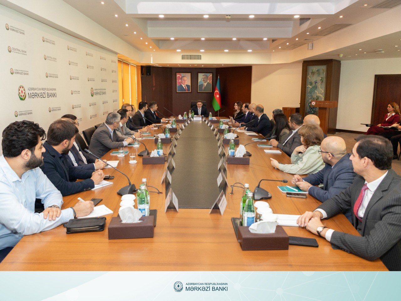 Обсуждены приоритеты развития финтех-сектора в Азербайджане
