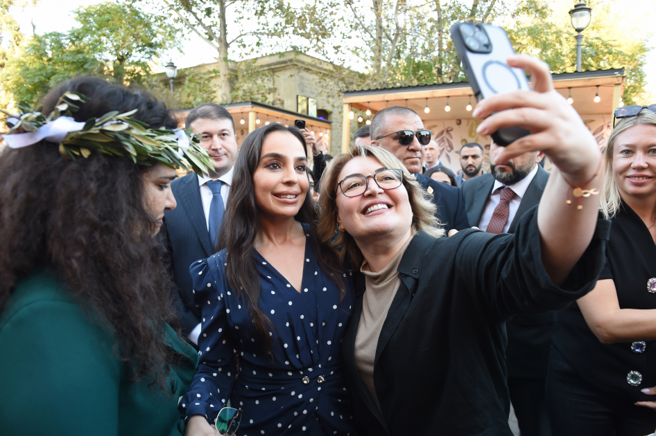 В рамках ART Weekend представлен перформанс «Фисташка: живое наследие» (ФОТО)