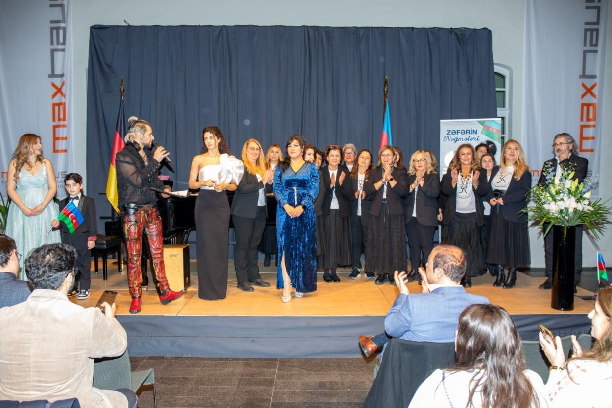 В Дюссельдорфе состоялся концерт, приуроченный к 5-й годовщине Победы Азербайджана (ФОТО)