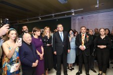 Оружие справедливости побеждает зло – в Баку открылась интересная экспозиция в честь Победы (ФОТО)