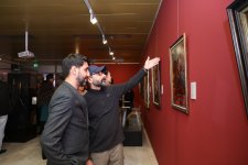 Оружие справедливости побеждает зло – в Баку открылась интересная экспозиция в честь Победы (ФОТО)