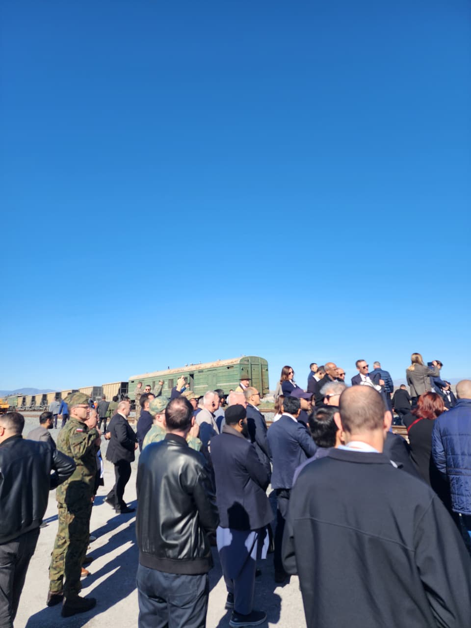 Руководящие лица аккредитованных в Азербайджане посольств и международных организаций осмотрели железнодорожную станцию Хакари (ФОТО/ВИДЕО)