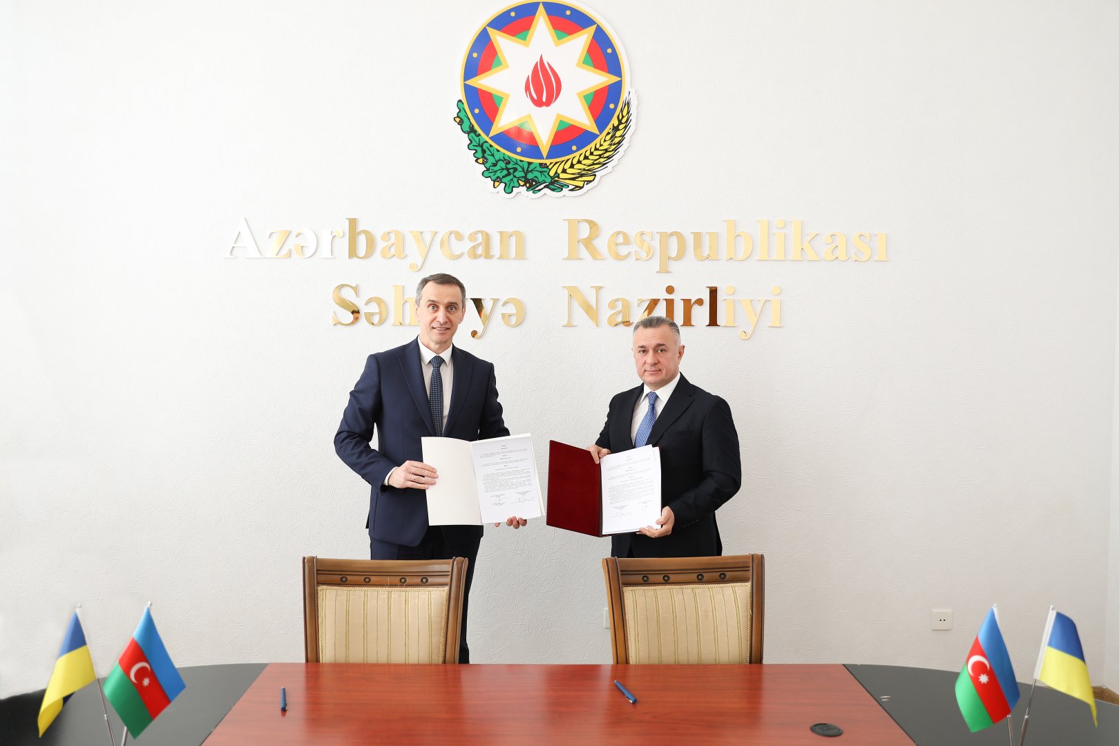 Азербайджан и Украина расширяют сотрудничество в сфере здравоохранения (ФОТО)