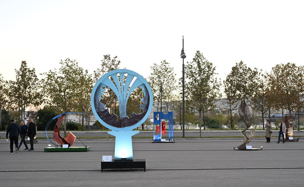 В Музее каменной летописи открылись выставки в рамках фестиваля Art Weekend (ФОТО)