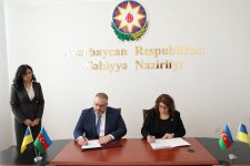 Азербайджан и Украина расширяют сотрудничество в сфере здравоохранения (ФОТО)