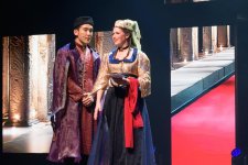 Торжество азербайджанской оперетты "Аршин мал алан" на немецком языке в Вене (ФОТО)