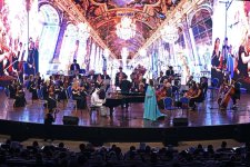 Азербайджанские артисты выступили на первом форуме Ассоциации музыкантов ОАЭ (ФОТО)