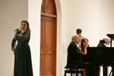 На сцене и в кадре - творческий вечер всемирно известного пианиста Намига Султанова (ФОТО)