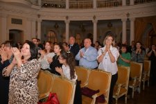 На сцене и в кадре - творческий вечер всемирно известного пианиста Намига Султанова (ФОТО)