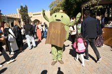 В Ичеришехер продолжается Фестиваль оливок (ФОТО)