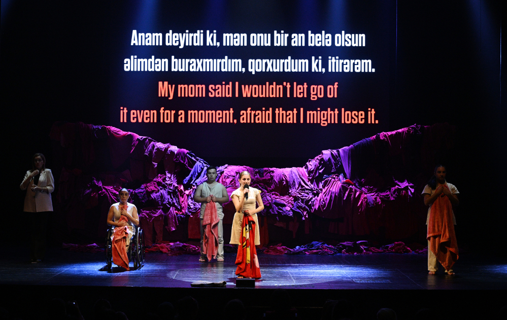 В рамках Art weekend был представлен инклюзивный танцевальный спектакль «Сколько достаточно?» (ФОТО)