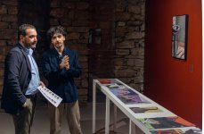 Галерея YAY представила новую персональную выставку молодого художника Моука "Неспешно" (ФОТО)