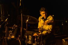 Галерея YAY представила новую персональную выставку молодого художника Моука "Неспешно" (ФОТО)