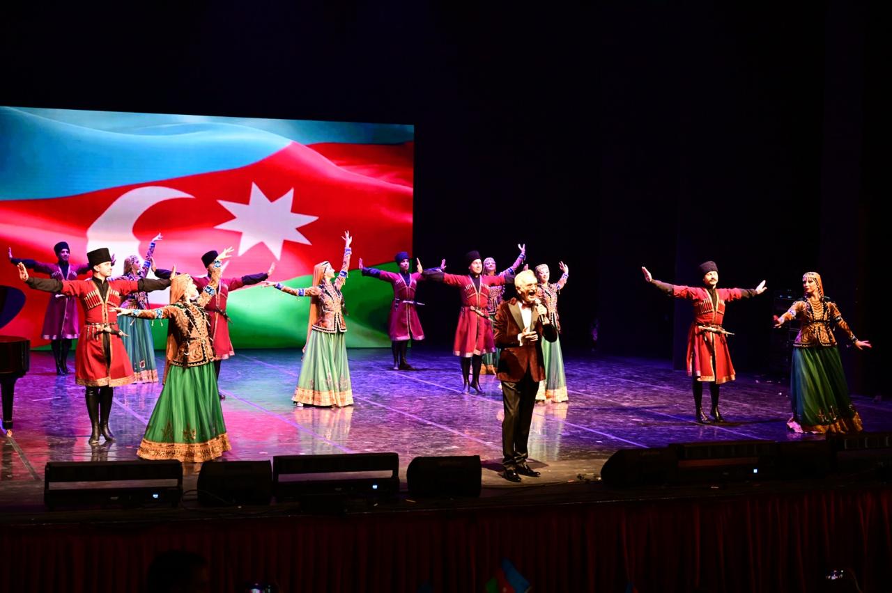 В Анталье состоялись грандиозный концерт мастеров искусства Азербайджана и открытие литературной секции (ФОТО)