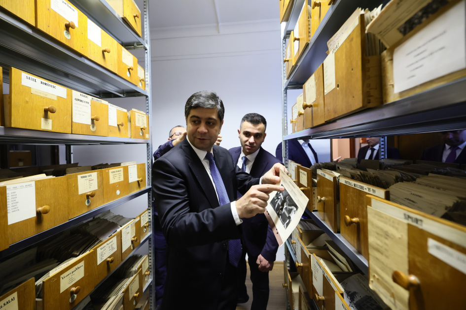 Обсуждены вопросы углубления сотрудничества между национальными информагентствами Азербайджана и Румынии (ФОТО)