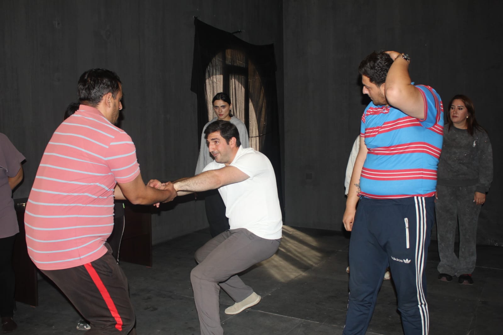 В Физулинском драматическом театре прошли мастер-классы по сценическому искусству (ФОТО)