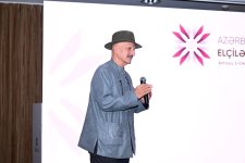 "Глаз истины" – в Анталье представили полувековой творческий путь Резы Дегати (ФОТО)