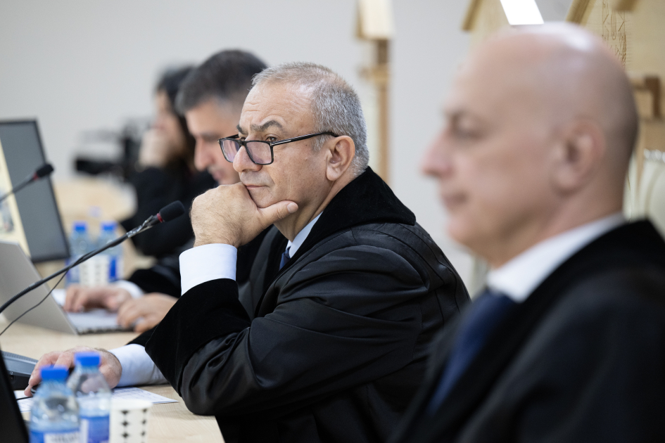 В суде оглашены доказательства касательно Араика Арутюняна, Левона Мнацаканяна, Бако Саакяна, Давида Манукяна и Аркадия Гукасяна (ФОТО)