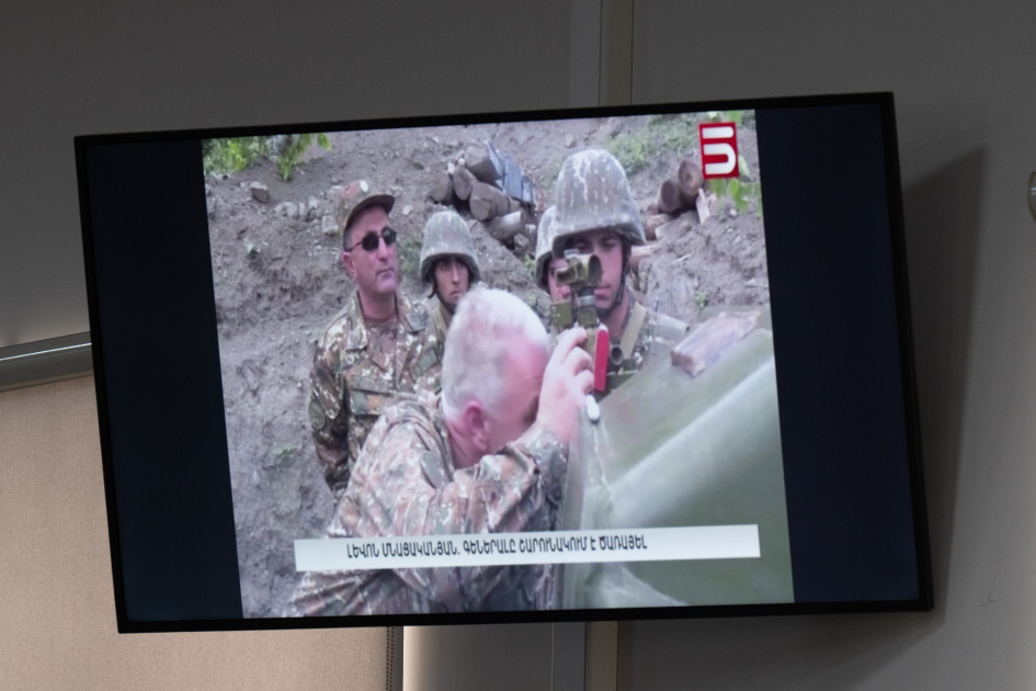 В суде оглашены доказательства касательно Араика Арутюняна, Левона Мнацаканяна, Бако Саакяна, Давида Манукяна и Аркадия Гукасяна (ФОТО)