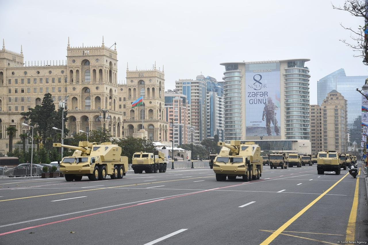 В Баку прошла подготовка к параду в честь 5-й годовщины Победы