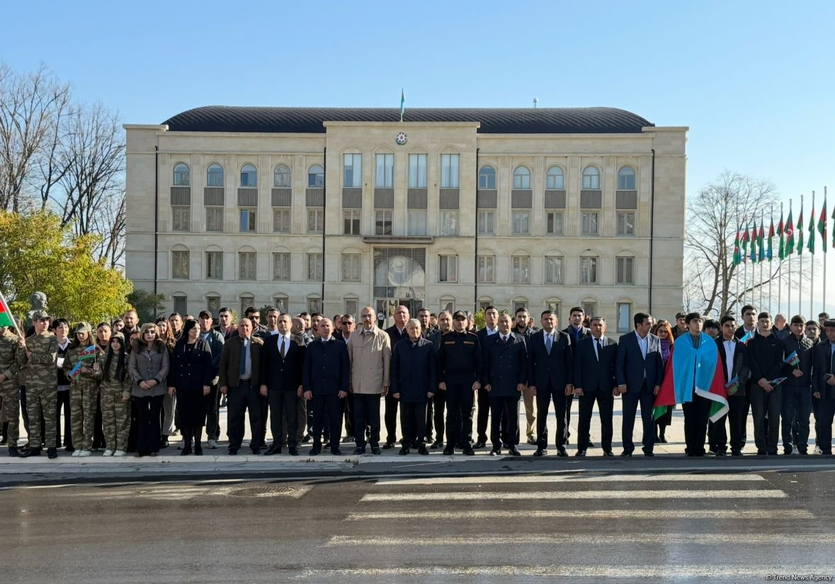 В городе Шуша прошел военный парад в честь 5-летия Дня Победы (ФОТО)
