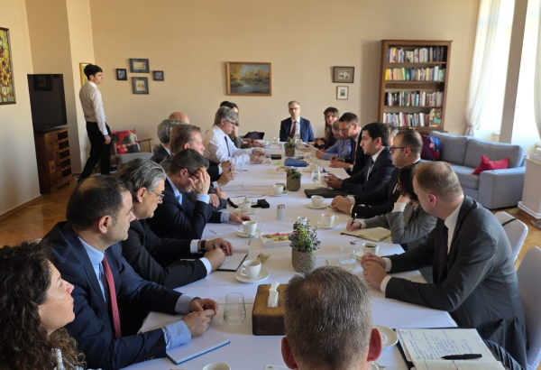 Обсуждено развитие сотрудничества между НАТО и Азербайджаном (ФОТО)