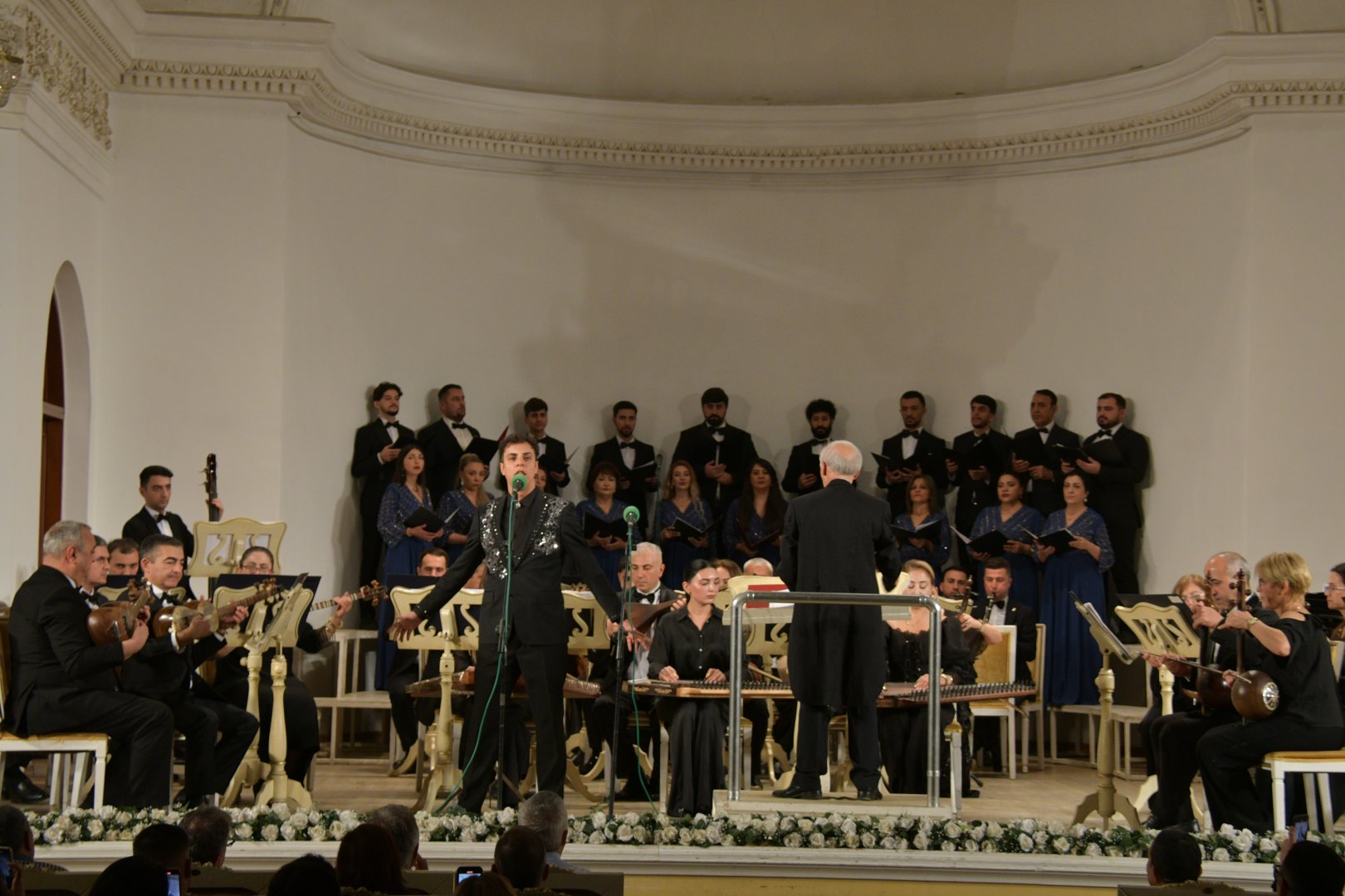 В Баку состоялся концерт, посвящённый Дню Победы – 8 ноября (ФОТО)