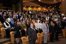 Тема патриотизма в азербайджанском искусстве – посвящается Дню Победы (ФОТО)