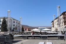 В Ханкенди готовятся к праздничному концерту ко Дню Победы (ФОТО)