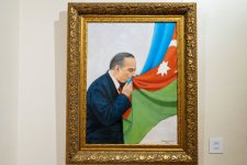 В Национальном музее искусств Азербайджана открылась выставка "Цвета Победы" (ФОТО)