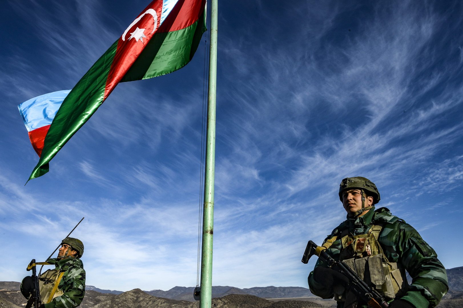 Объектив Победы Азербайджана - фоторепортер провёл 35 из 44 дней на передовой (ФОТО)