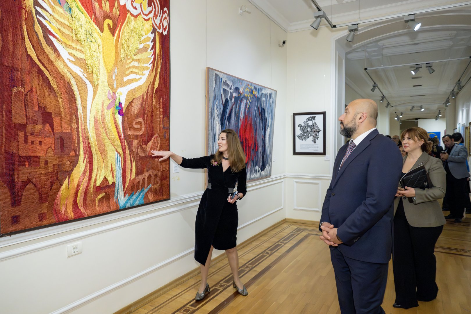 В Национальном музее искусств Азербайджана открылась выставка "Цвета Победы" (ФОТО)