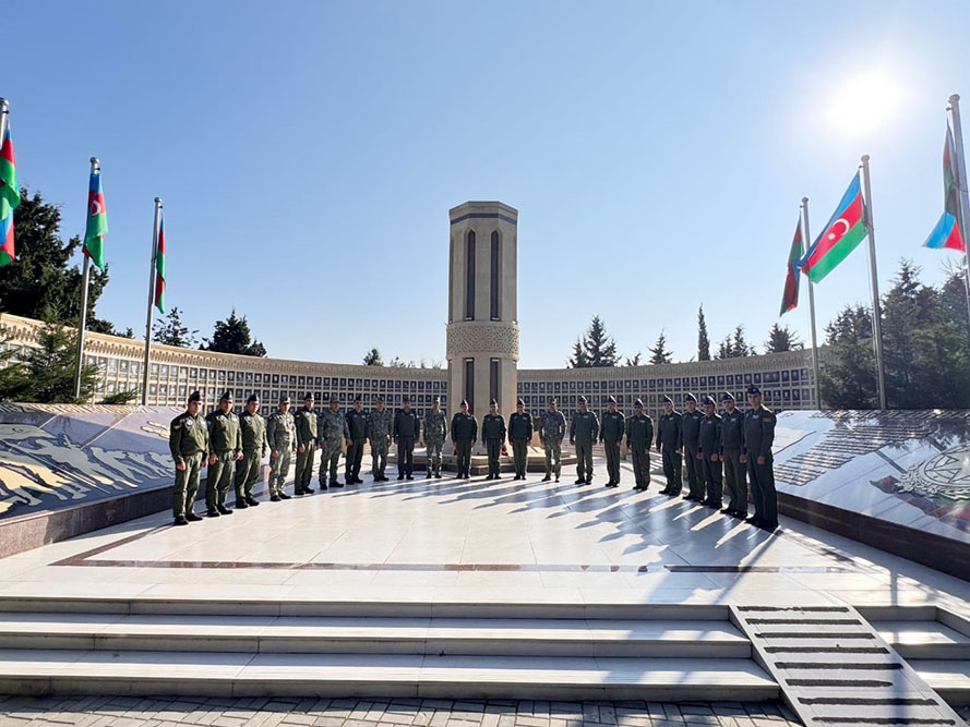В Азербайджанской Армии торжественно отмечена пятая годовщина со Дня Победы (ФОТО)