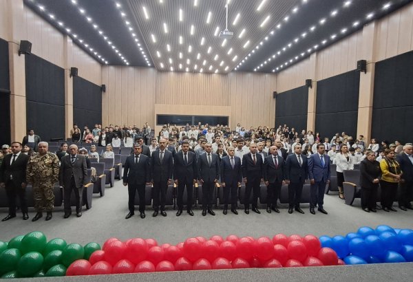 В Шушинской городской средней школе №1 прошло мероприятие, посвященное Дню Победы (ФОТО)