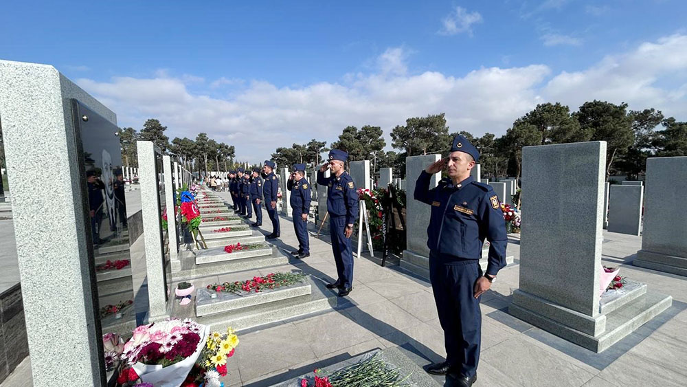 В Азербайджанской Армии торжественно отмечена пятая годовщина со Дня Победы (ФОТО)