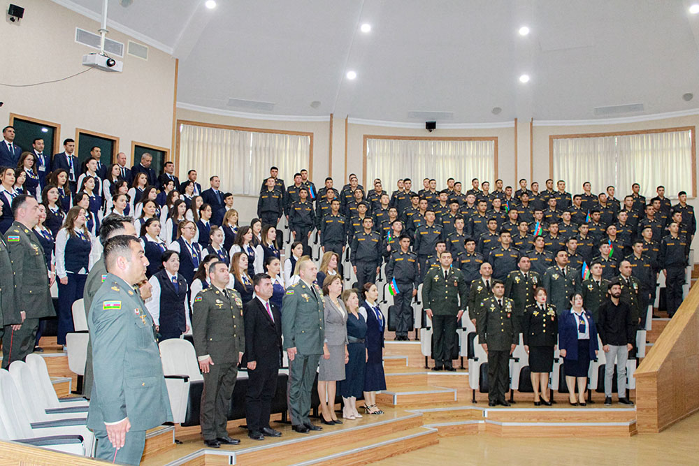 В Азербайджанской Армии торжественно отмечена пятая годовщина со Дня Победы (ФОТО)